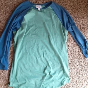 Lularoe Randy tee